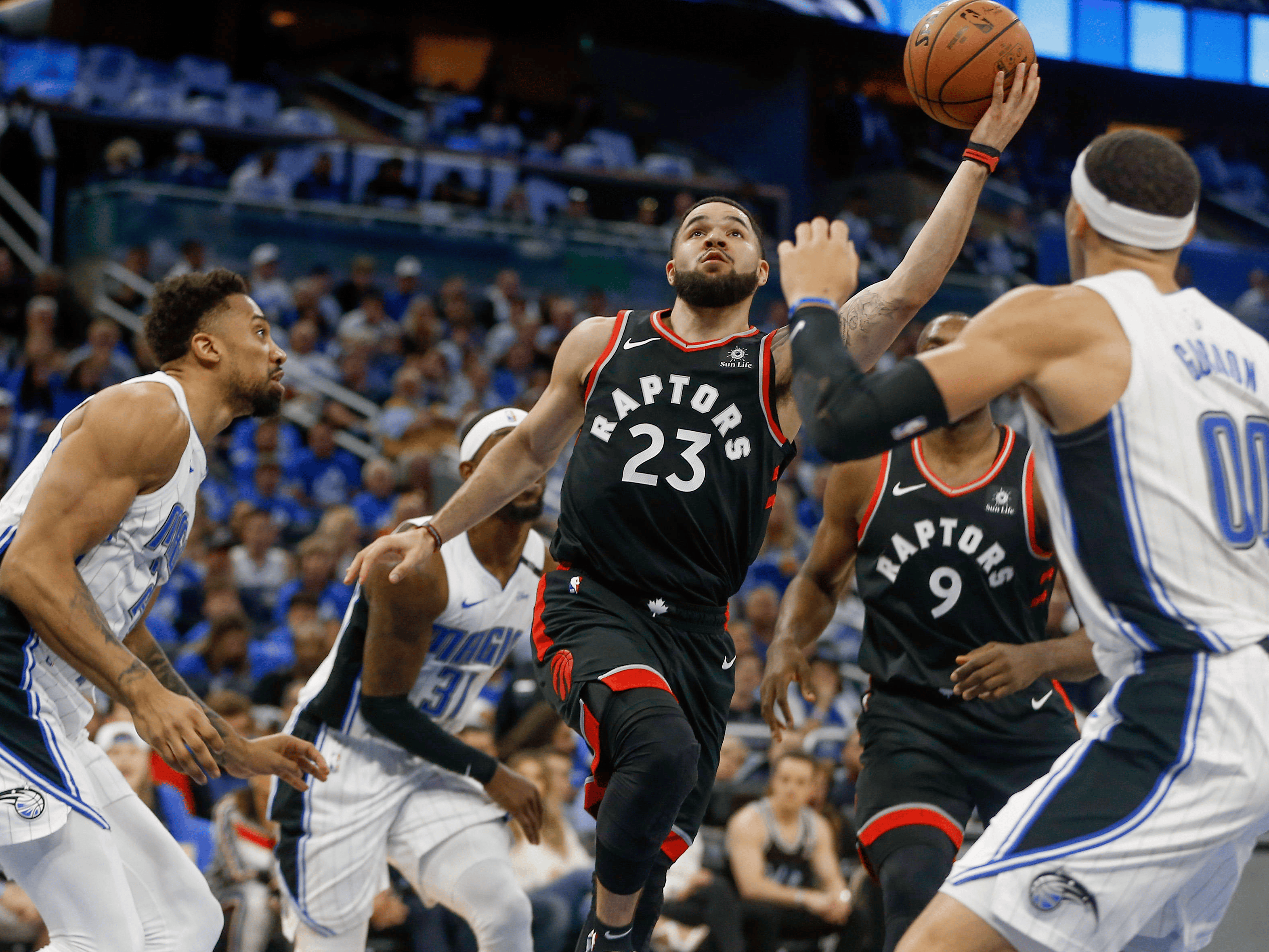 猛龙陷入低谷，巴特勒连败，爆发新星球队命运悬念！的简单介绍